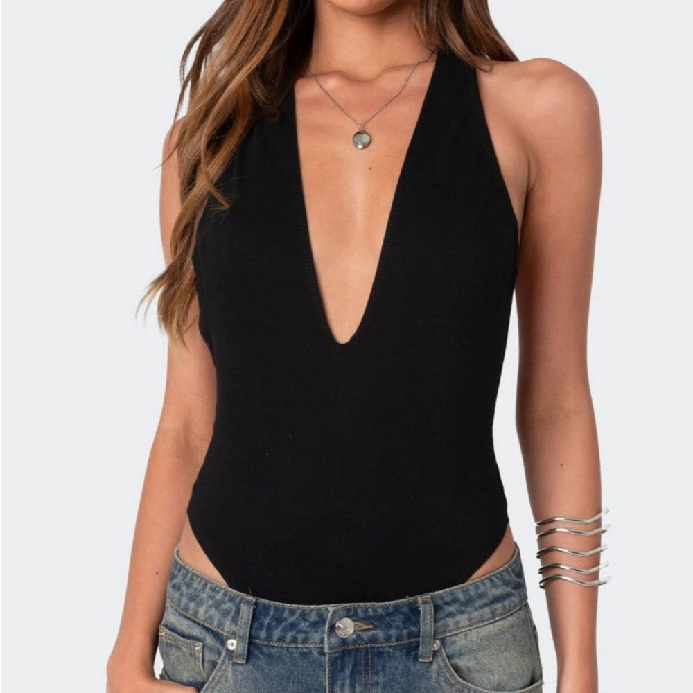 Black V plunge Body Suit